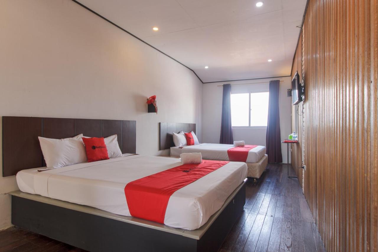 Reddoorz Near Jalan Sudirman Padang Hotell Eksteriør bilde