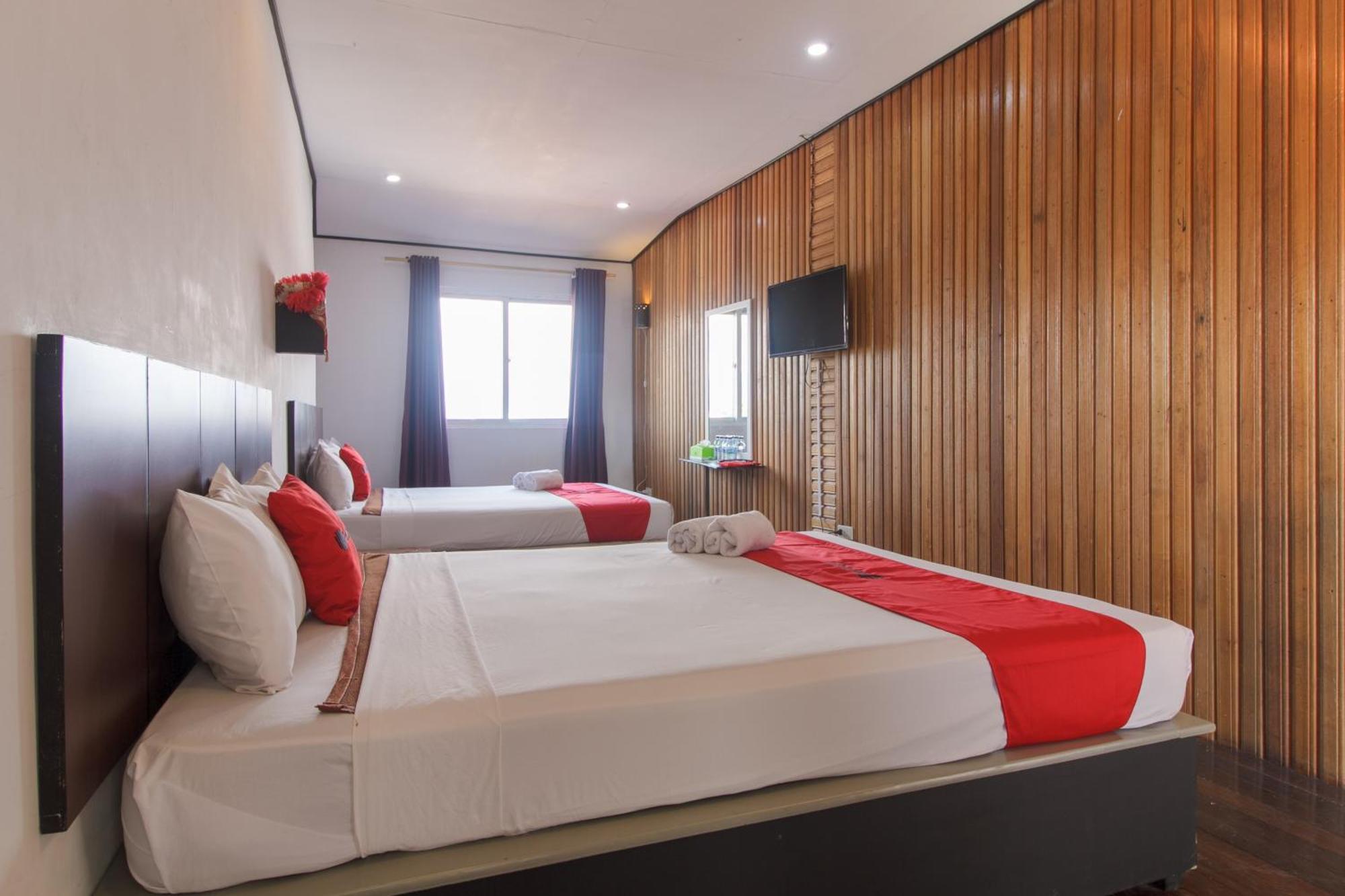 Reddoorz Near Jalan Sudirman Padang Hotell Eksteriør bilde